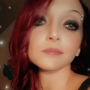 Meet your Posher, Cassandra